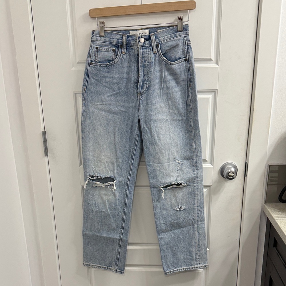 Aritzia Denim Forum Size 23 Joni High Rise Loose